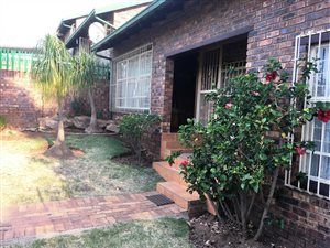 3 Bed Townhouse in Quellerie Park