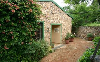 2 Bedroom Garden Cottage in Assagay