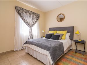 2 Bed Apartment in Vereeniging Central