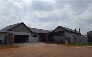 3 Bedroom House in Midstream Meadows