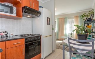 Bachelor apartment in Tygerdal
