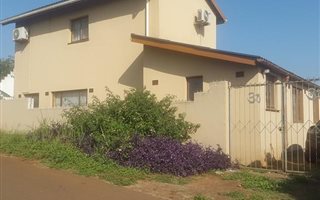 6 Bedroom Simplex in Greenbury