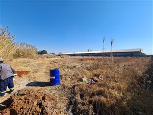 1 ha Land available in Anderbolt