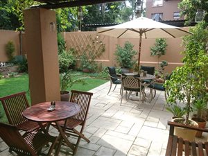 2 Bed Apartment in Lonehill