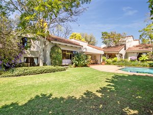 4 Bed House in Fourways Gardens