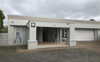 5 Bedroom House in Tara