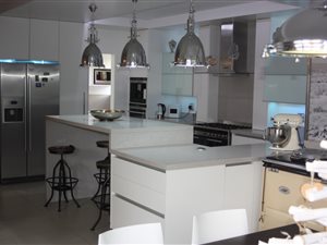 4 Bed House in Loerie Park