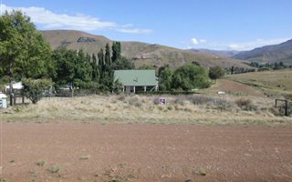 535 m² Land available in Rhodes