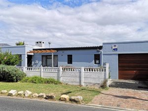 3 Bed House in Retreat