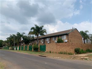0.5 Bed Simplex in Rietfontein
