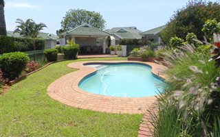 3 Bedroom Simplex in Somerset Park