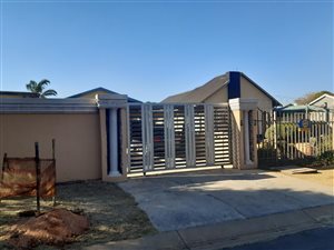 3 Bed House in Witpoortjie