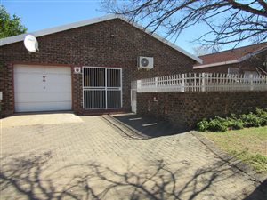 2 Bed House in Vryburg