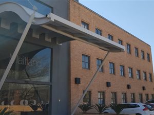 1100 m² Office Space in Illovo