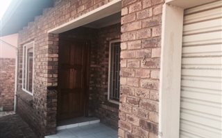 2 Bedroom Cluster in Dalview
