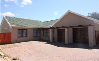 3 Bedroom House in Rouxville