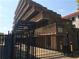3 Bed Flat in Arcadia