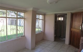 1 Bedroom Apartment in Claremont
