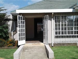 4 Bed House in Kempton Park Central