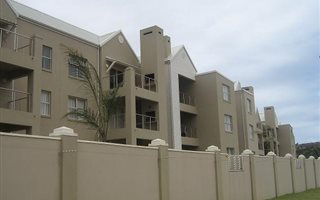 2 Bedroom Apartment in Diaz Beach