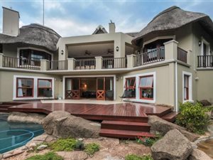 7 Bed Townhouse in Everton