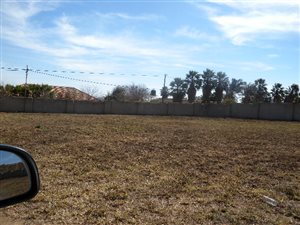 560 m² Land available in Wilkoppies