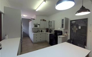 4 Bedroom House in Moregloed