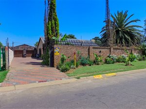 4 Bed House in Van Dyk Park