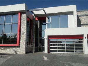 5 Bed House in Kyalami Glen Estate