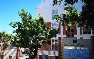 2 Bedroom Apartment in West Hill