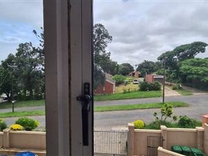 3 Bed Apartment in Parkside