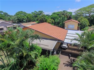4 Bed House in Athlone Park