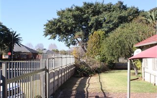 4 Bedroom House in Selection Park