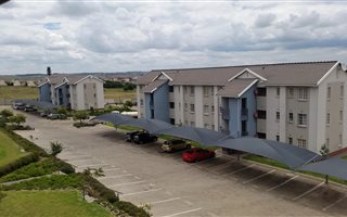 2 Bedroom Apartment in Kosmosdal