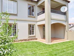 2 Bed Apartment in Florida Glen