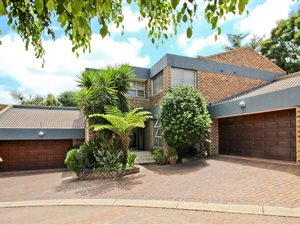3 Bedroom Cluster in Bedfordview