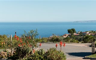 1004 m² Land available in Herolds Bay