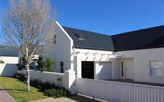 4 Bedroom House in Croydon Vineyard Estate