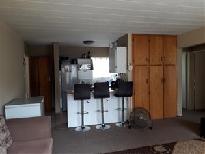 2 Bed Townhouse in Ravenswood