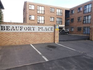 1 Bed Apartment in Townsend Estate