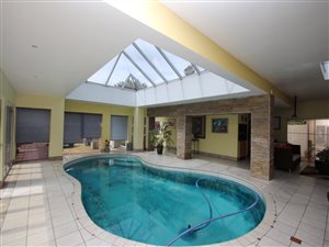 5 Bed House in Oriel