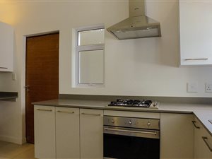 3 Bed Duplex in Fourways