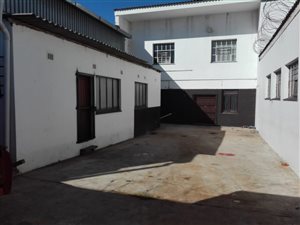 110 m² Industrial space in Braelyn