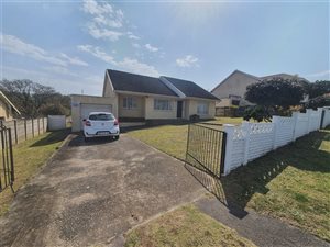 3 Bed House in Amalinda North