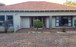 4 Bedroom House in Emmarentia