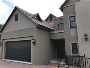 3 Bed House in Pebble Rock