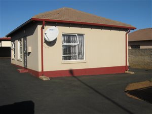 3 Bed House in Alveda