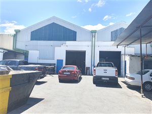 2000 m² Industrial space in Newtown