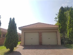 3 Bedroom Townhouse in Albertsdal