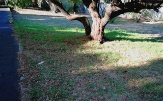 878 m² Land available in Durbell